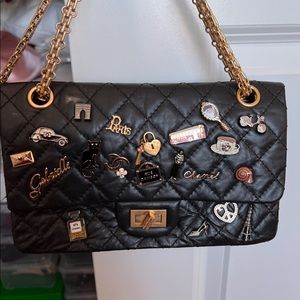 RARE RUNWAY LIMITED CHANEL 2.55 PARIS EDITION